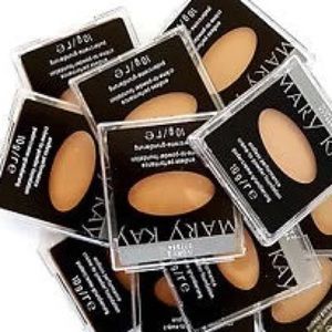 🥰3 for $25 Mary Kay Endless Performance Creme to Powder Foundation in 2 Shades